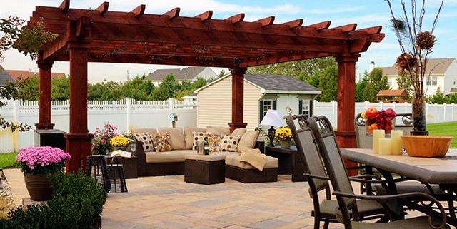 back yard pergola